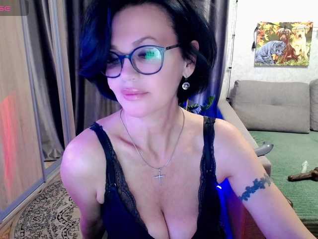 EVA1172a live cam on BongaCams