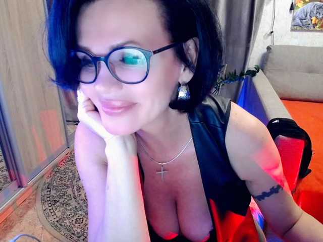 EVA1172a live cam on BongaCams