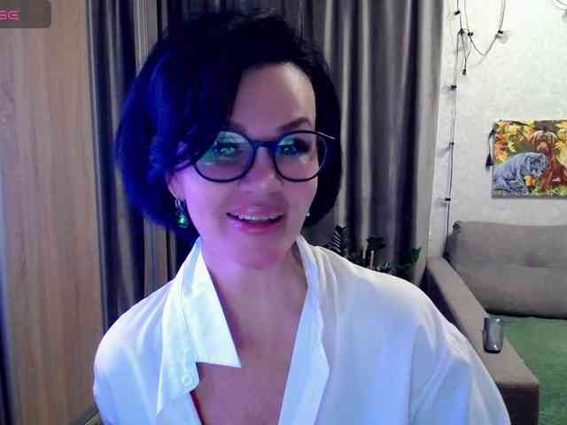 EVA1172a live female cam on bongacams