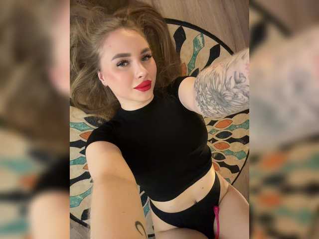 le modèle Havyer est en webcam porno dans un show sur le site bongacams, il possède les tags suivants: White/Caucasian,Brunette,Shaved