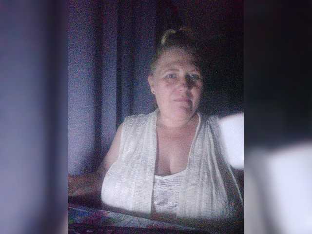 Kristina543210 live cam on BongaCams