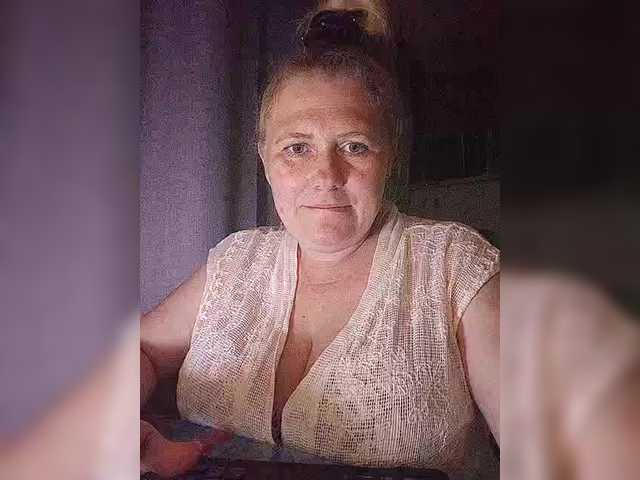 Kristina543210 live cam on BongaCams