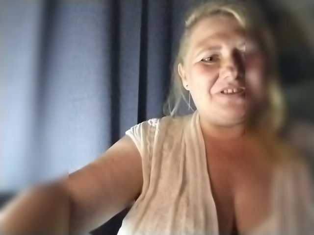 Kristina543210 live cam on BongaCams