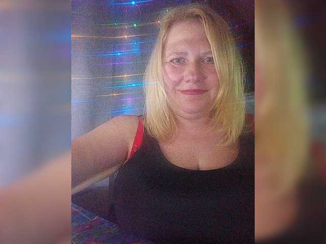 Kristina543210 live cam on BongaCams