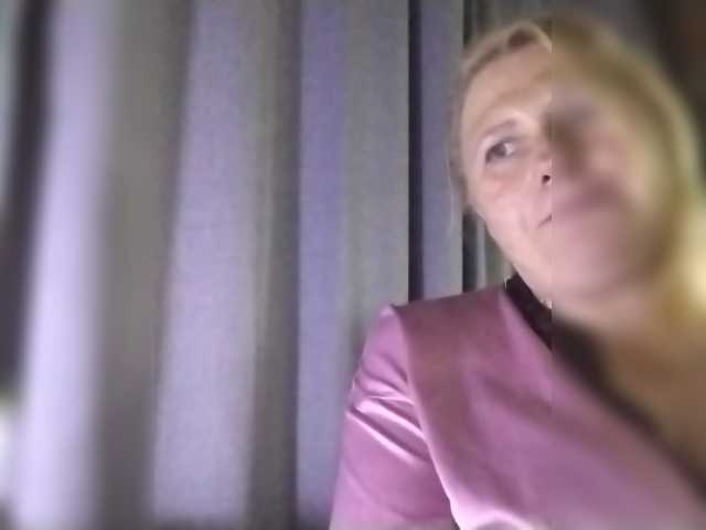 Kristina543210 live cam on BongaCams