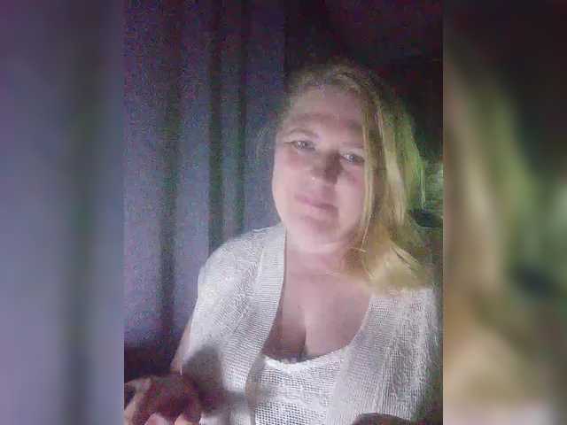 Kristina543210 live cam on BongaCams