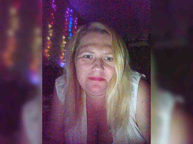 Kristina543210 webcam