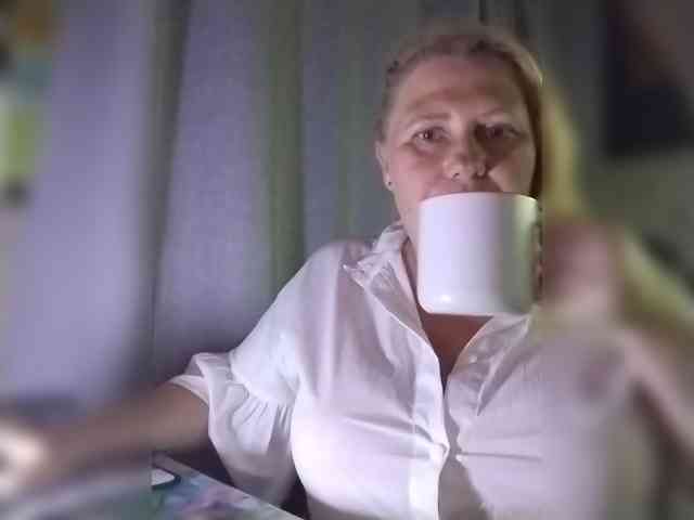 Kristina543210 webcam