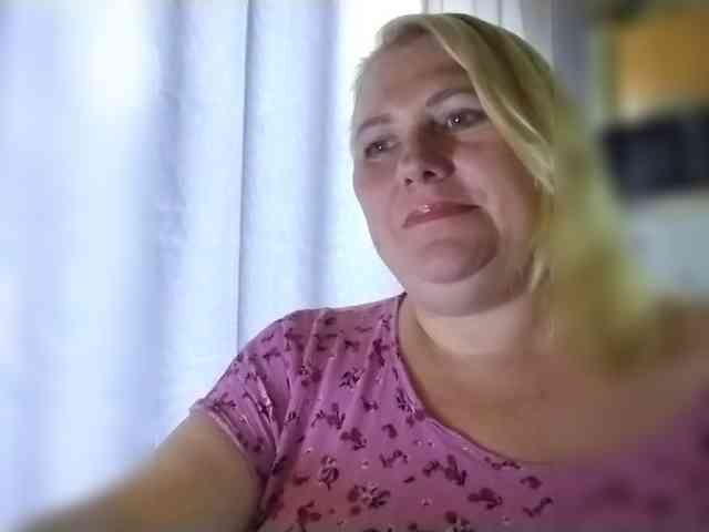 Kristina543210 webcam