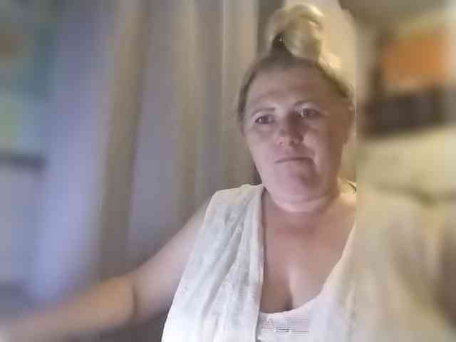 Kristina543210 webcam