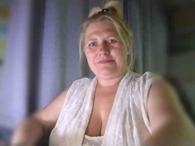 Kristina543210 webcam