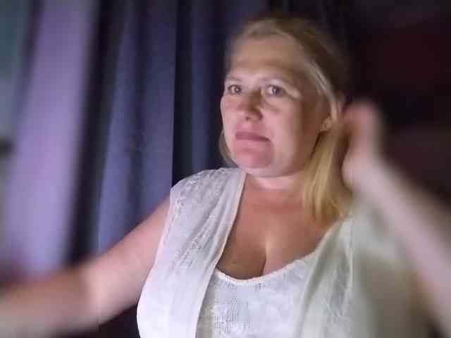 Kristina543210 webcam