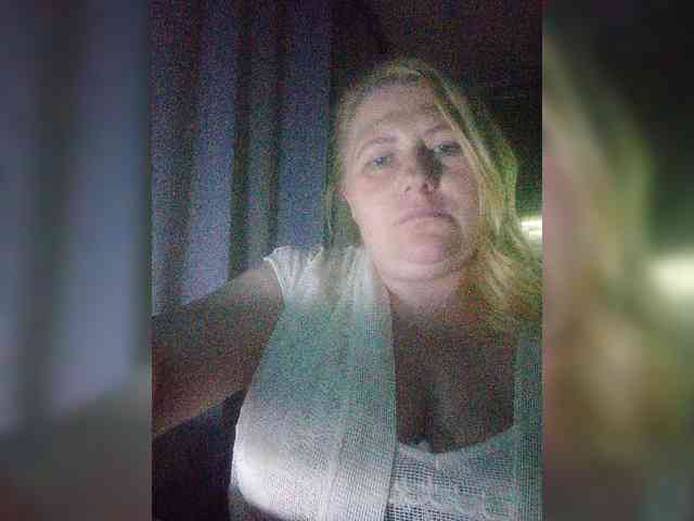 Kristina543210 webcam