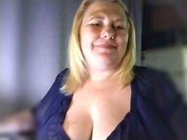 Kristina543210 webcam