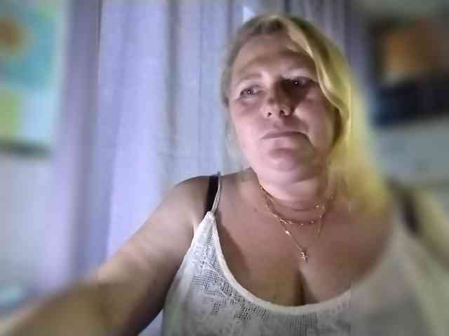 Kristina543210 webcam