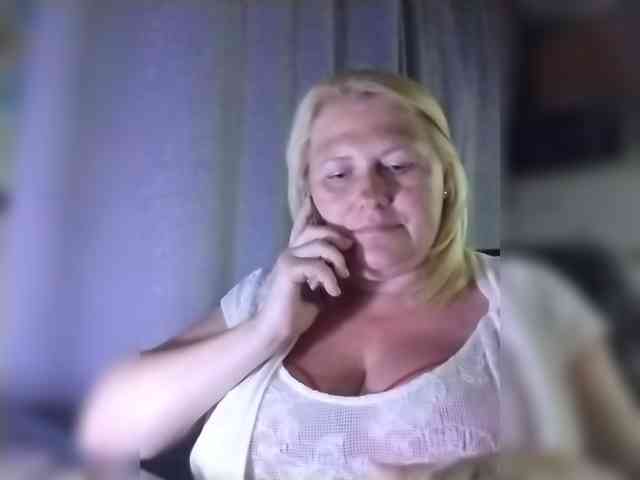Kristina543210 webcam