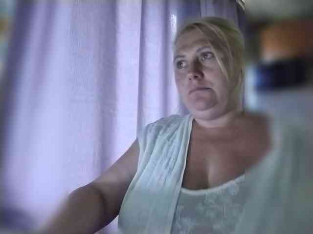 Kristina543210 webcam