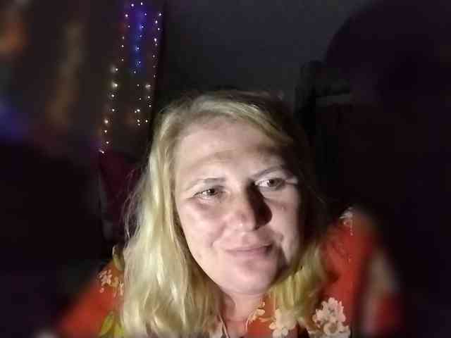Kristina543210 webcam