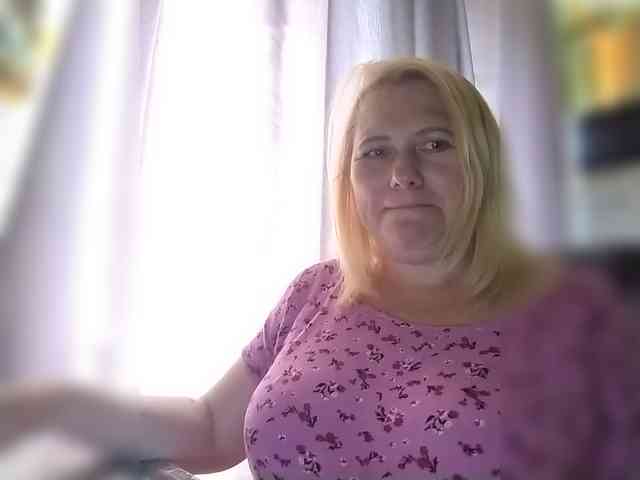 Kristina543210 webcam