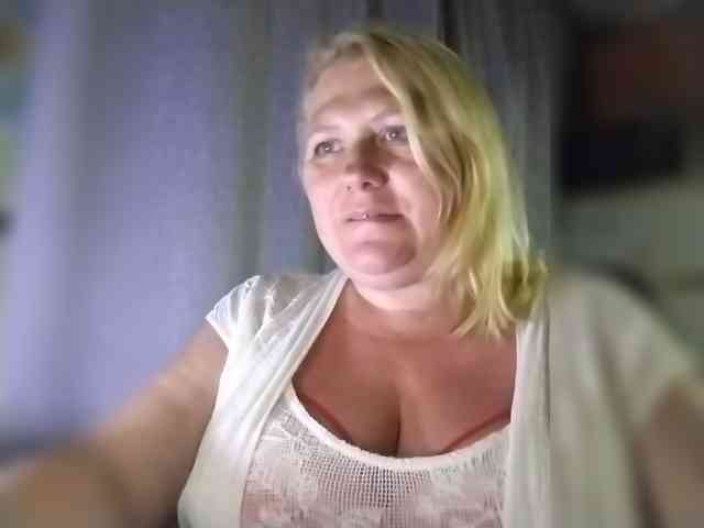 Kristina543210 webcam