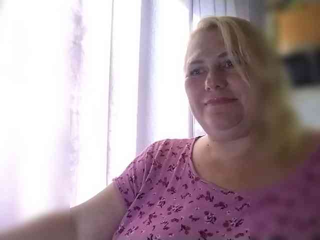 Kristina543210 webcam