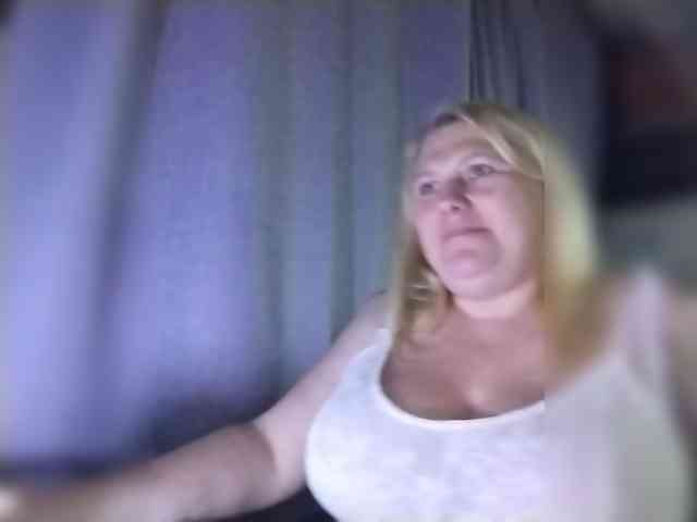 Kristina543210 webcam