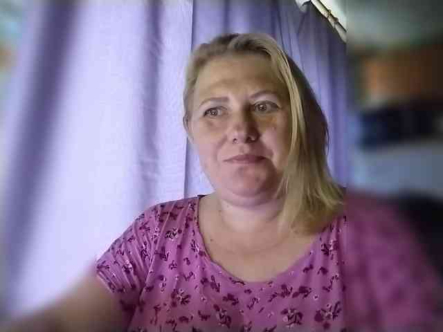 Kristina543210 webcam