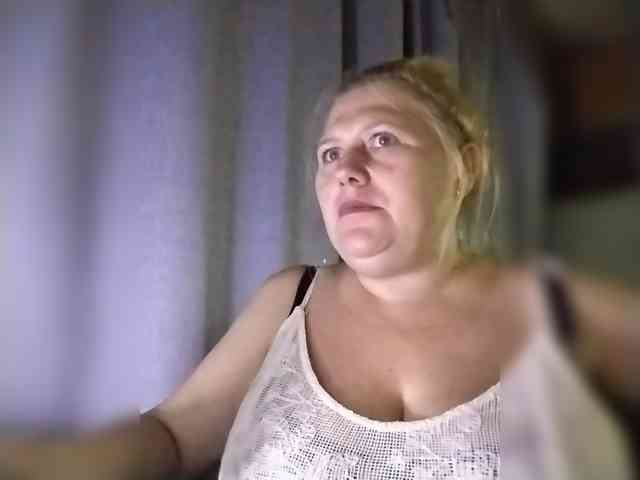 Kristina543210 webcam