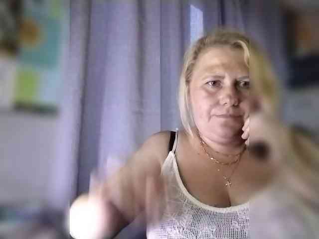 Kristina543210 webcam
