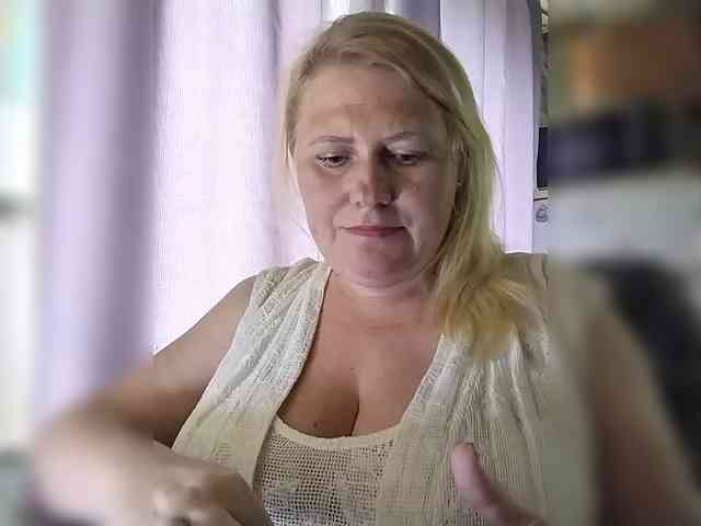 Kristina543210 webcam