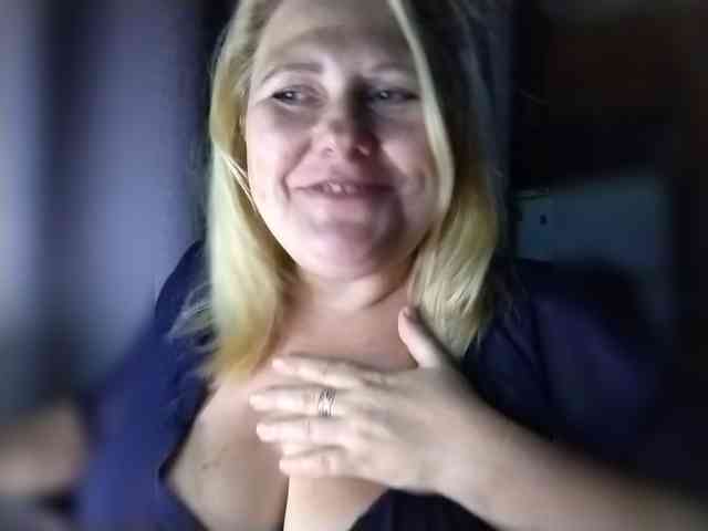 Kristina543210 webcam