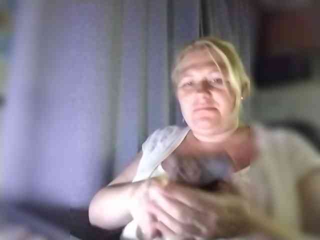 Kristina543210 webcam