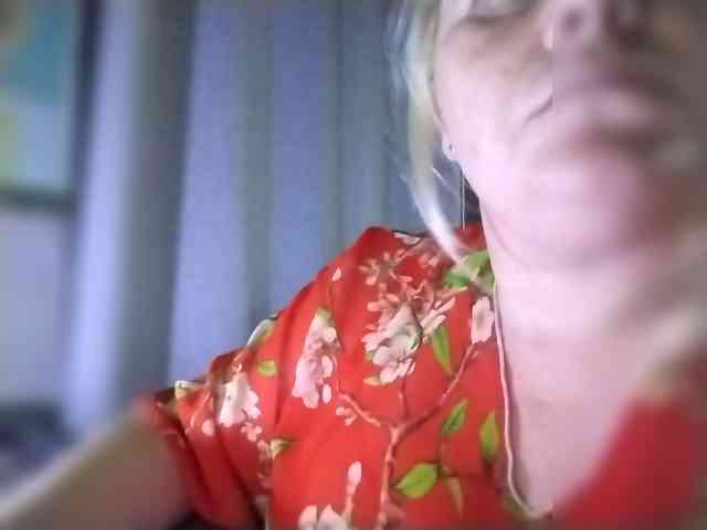 Kristina543210 webcam