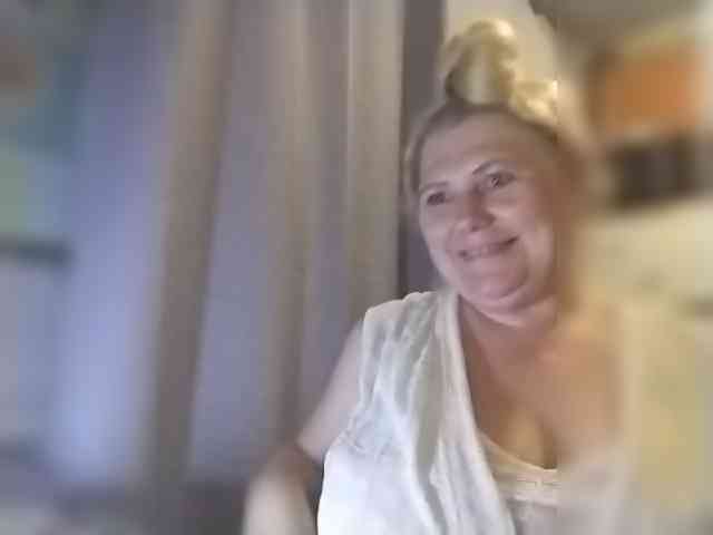 Kristina543210 webcam