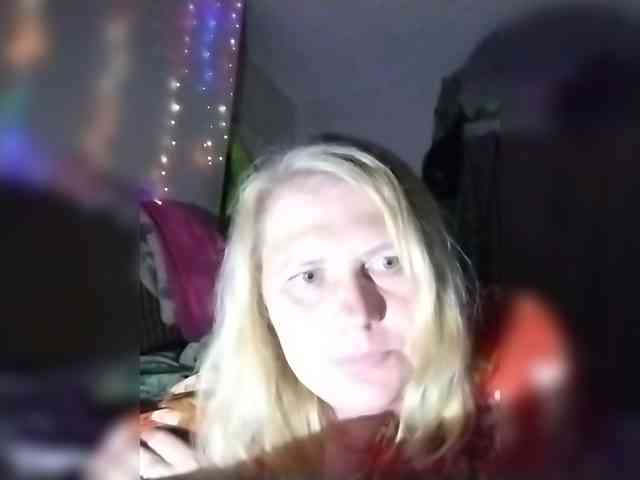 Kristina543210 webcam