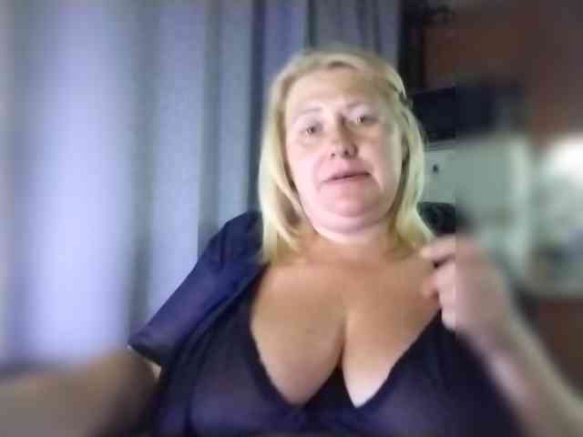 Kristina543210 webcam