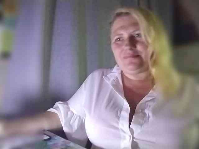 Kristina543210 webcam