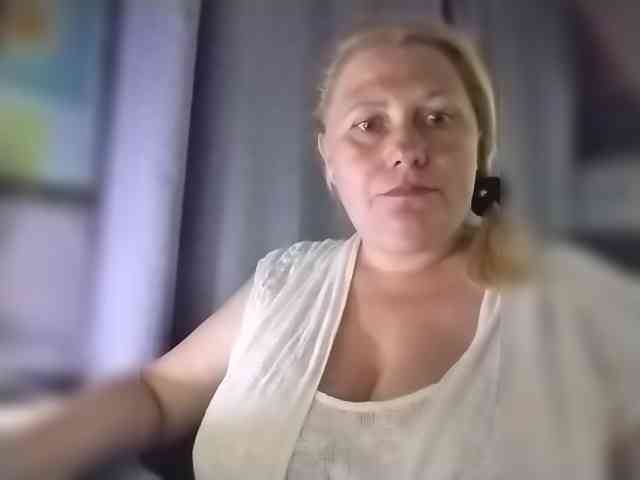 Kristina543210 webcam