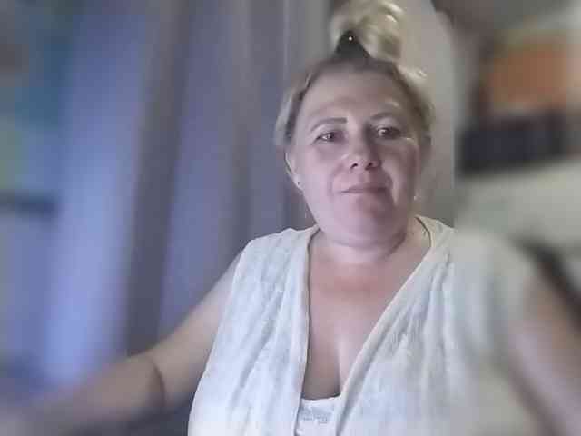 Kristina543210 webcam