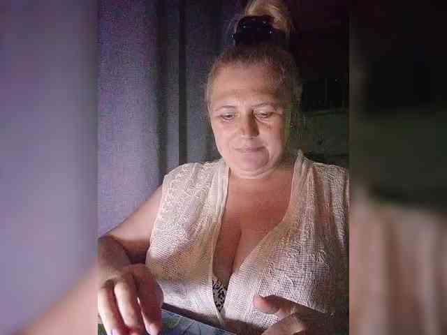Kristina543210 webcam