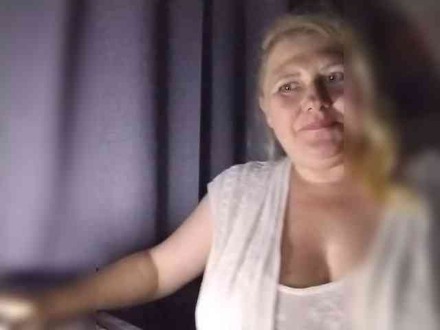 Kristina543210 webcam