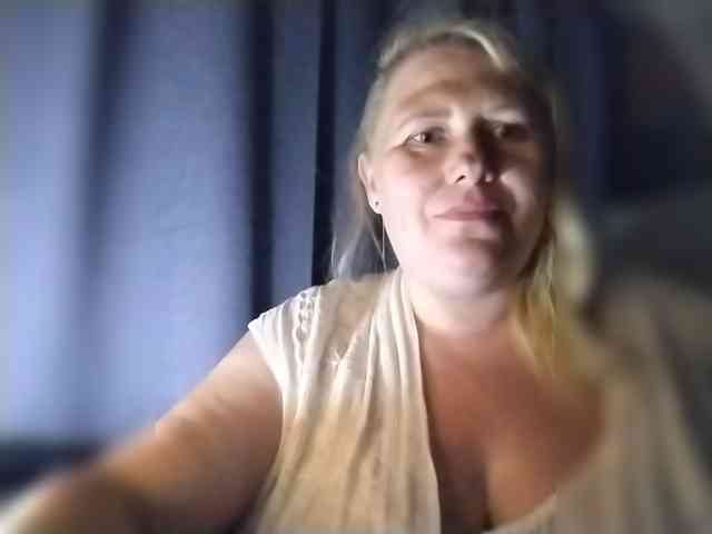 Kristina543210 webcam