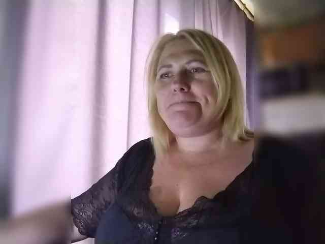 Kristina543210 webcam