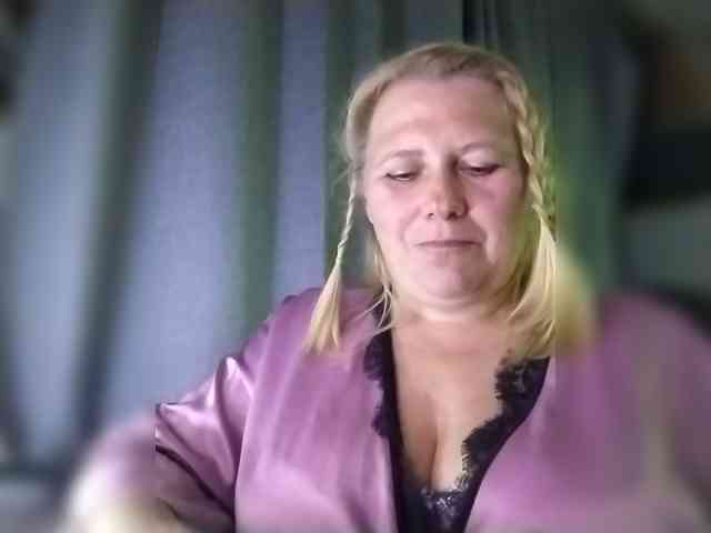 Kristina543210 webcam