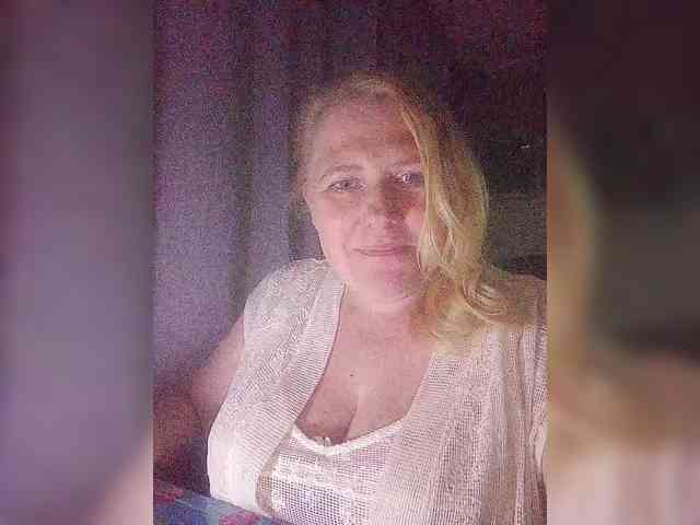 Kristina543210 webcam
