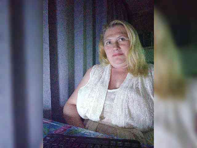 Kristina543210 webcam