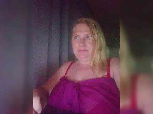 Kristina543210 webcam