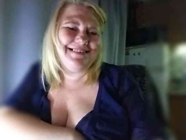 Kristina543210 webcam