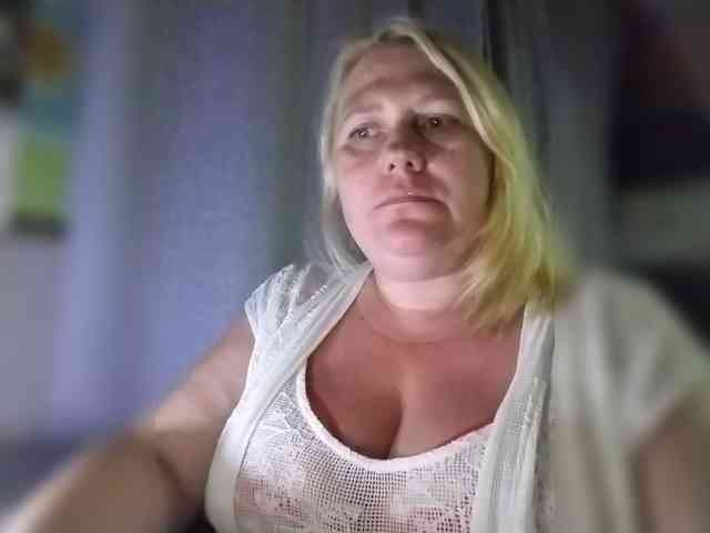 Kristina543210 webcam