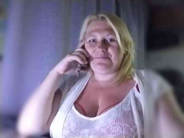 Kristina543210 webcam